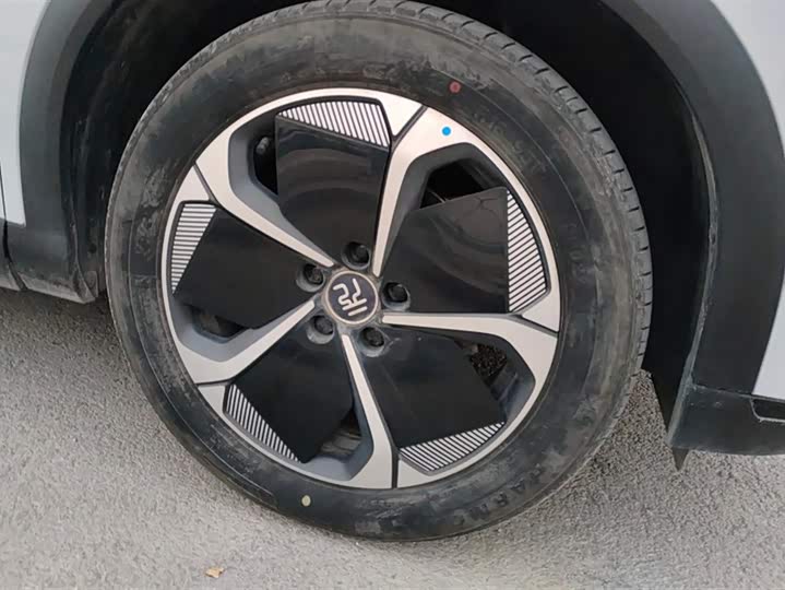 Фото 6 - BYD Yuan Plus