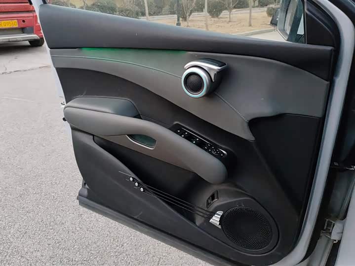 Фото 7 - BYD Yuan Plus