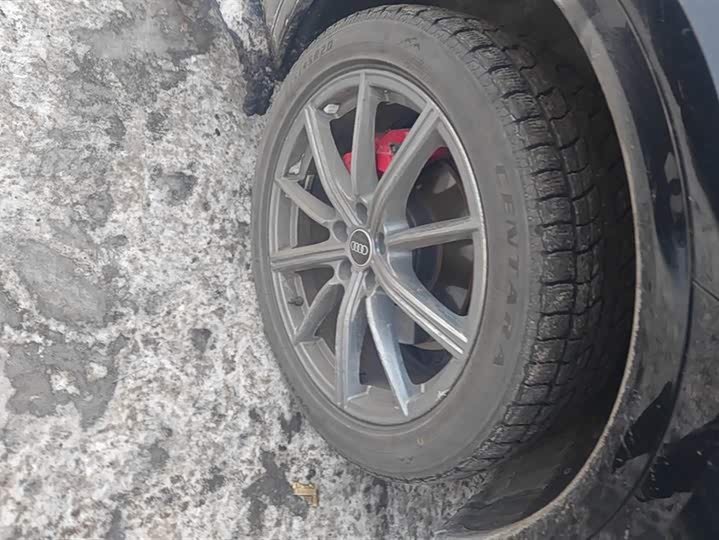 Фото 6 - Audi Q5L