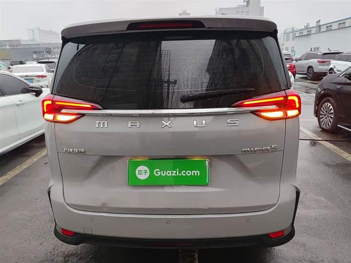 Фото 6 - Maxus Euniq 5