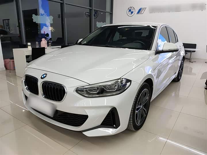 Фото 1 - BMW 1 Series