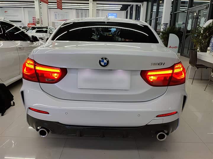 Фото 6 - BMW 1 Series