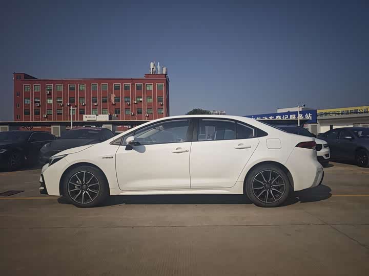 Фото 6 - Toyota Levin