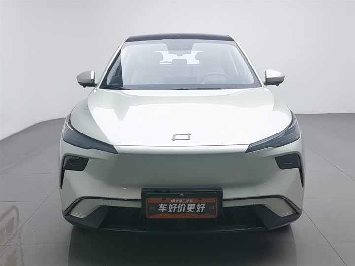 Фото 3 - Bestune 03