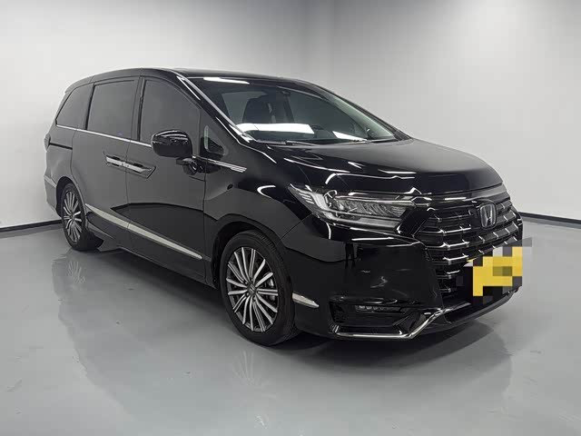 Фото 5 - Honda Elysion