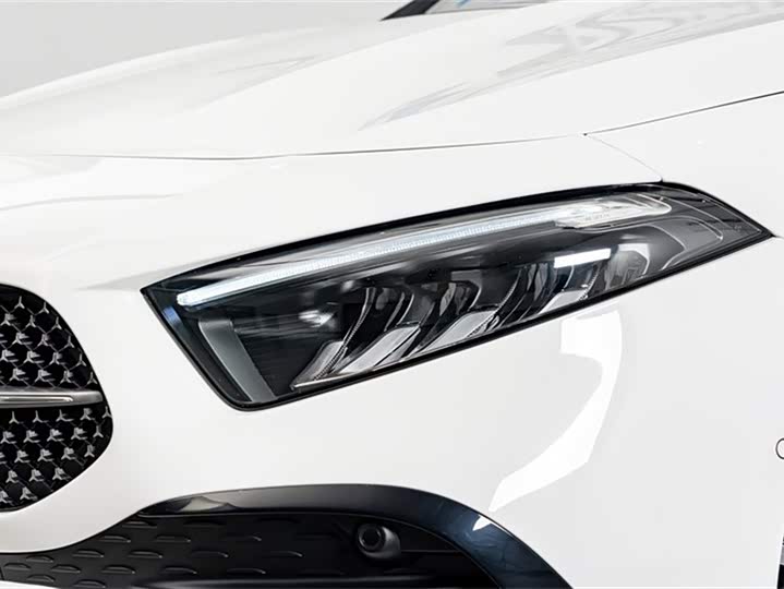 Фото 4 - Mercedes-Benz A-Class