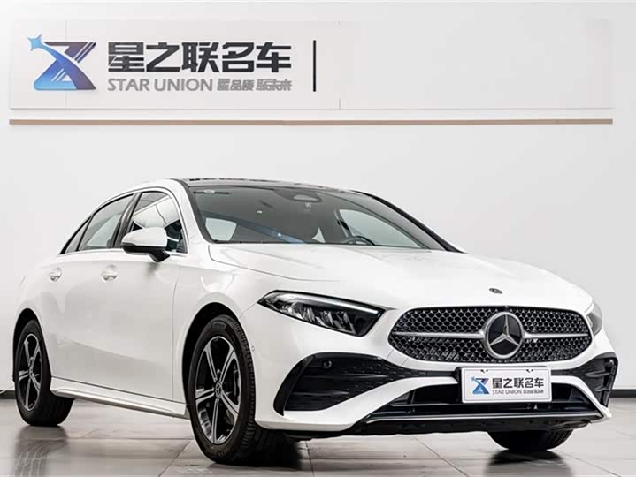 Фото 5 - Mercedes-Benz A-Class