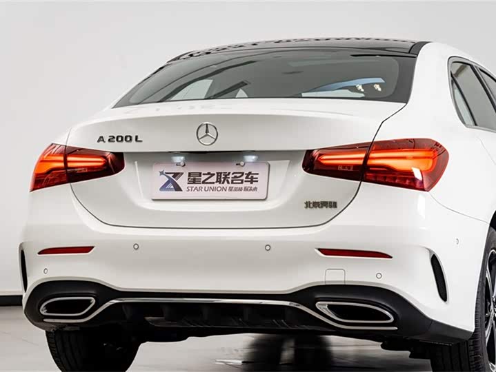 Фото 8 - Mercedes-Benz A-Class