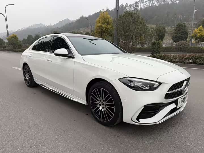 Фото 3 - Mercedes-Benz C-Class