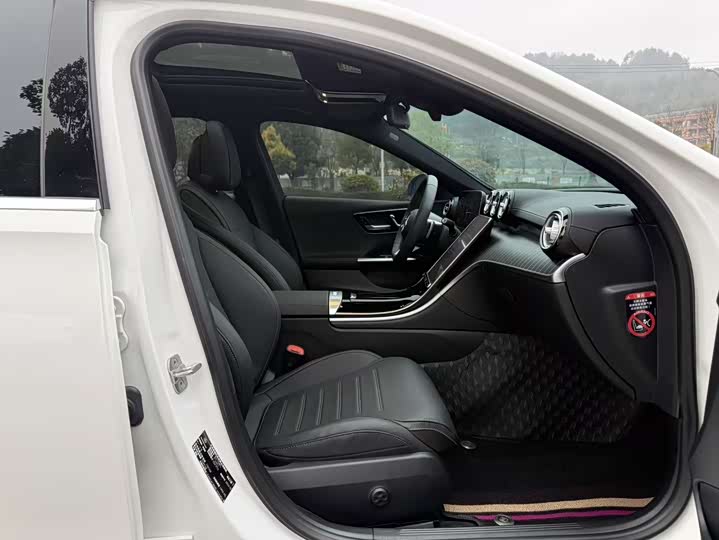 Фото 6 - Mercedes-Benz C-Class