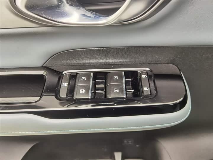 Фото 9 - GAC Aion Y