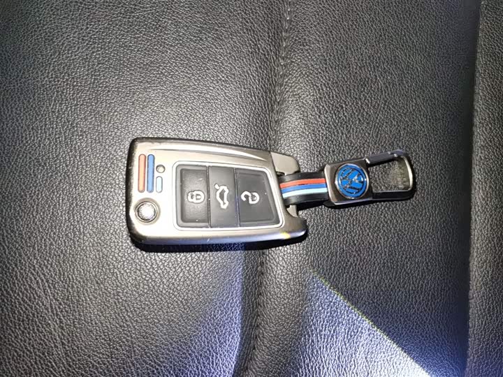 Фото 9 - Volkswagen Tayron