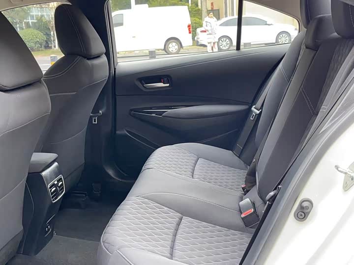 Фото 5 - Toyota Allion