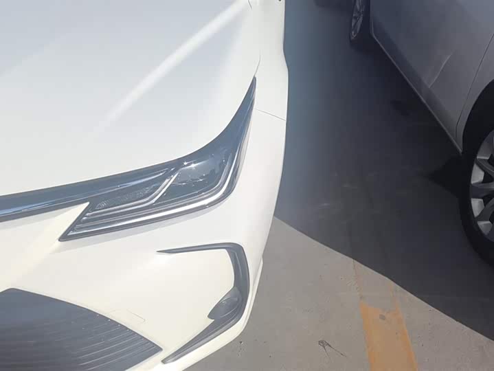 Фото 5 - Toyota Corolla