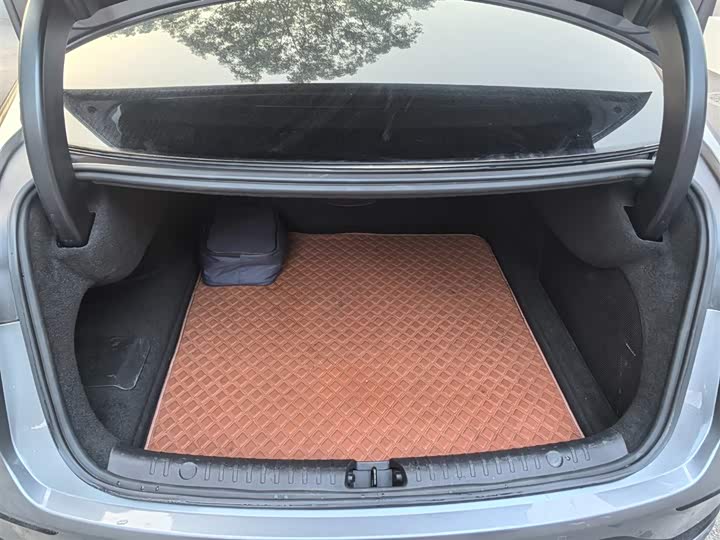 Фото 9 - BYD Han