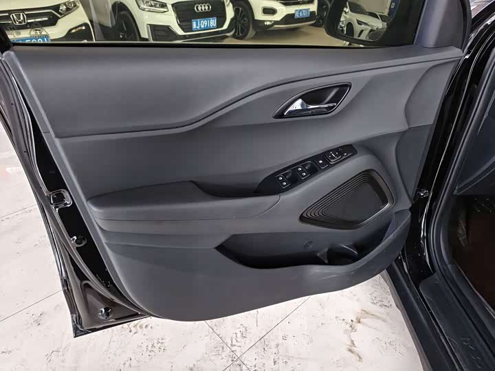 Фото 7 - Hyundai ix35 (Mufasa)