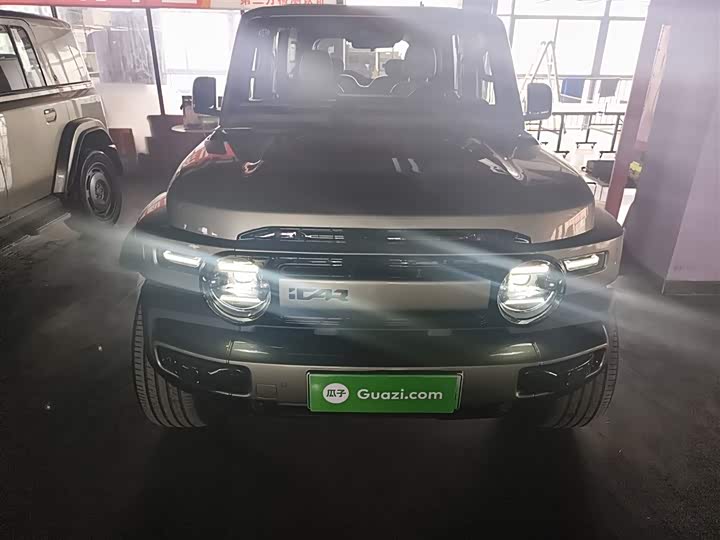 Фото 3 - Chery iCar V23