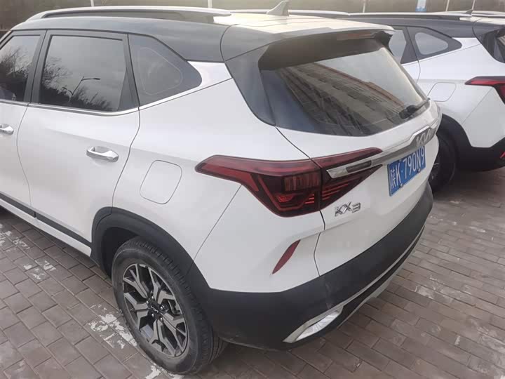 Фото 7 - Kia KX3