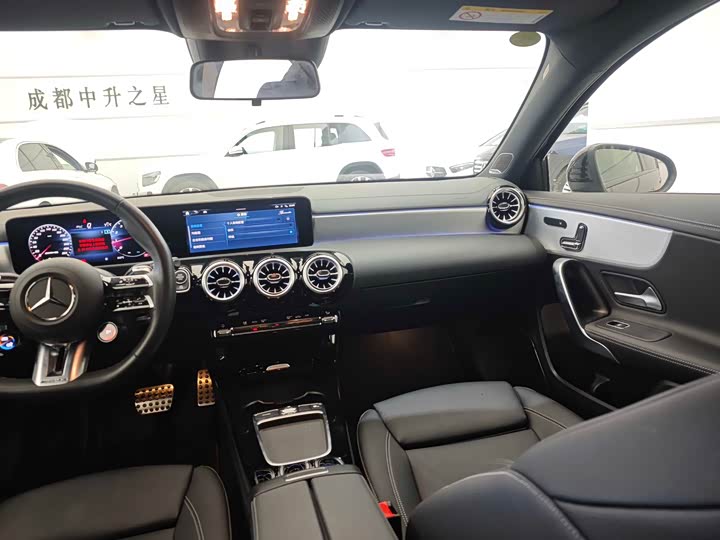 Фото 7 - Mercedes-Benz A-Class AMG