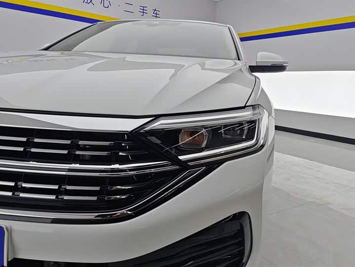 Фото 5 - Volkswagen Sagitar L