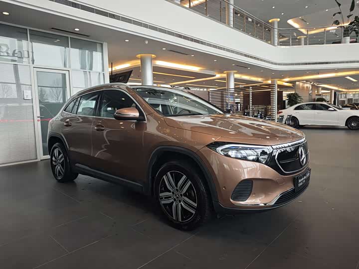 Фото 3 - Mercedes-Benz EQA