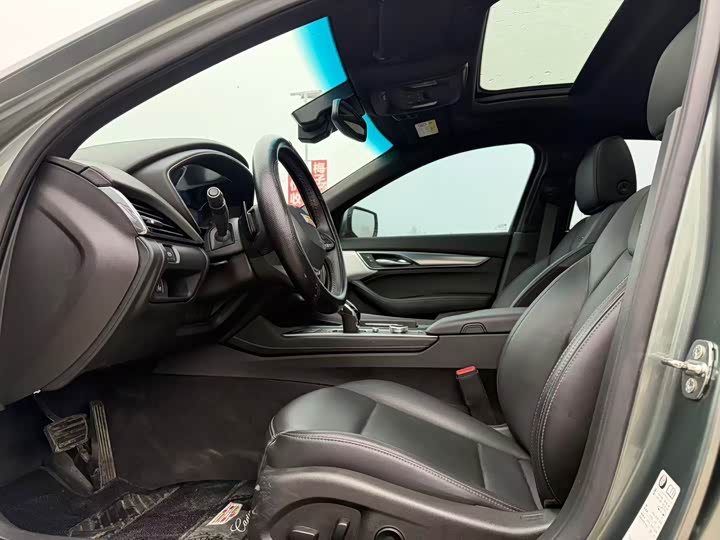 Фото 4 - Cadillac CT5