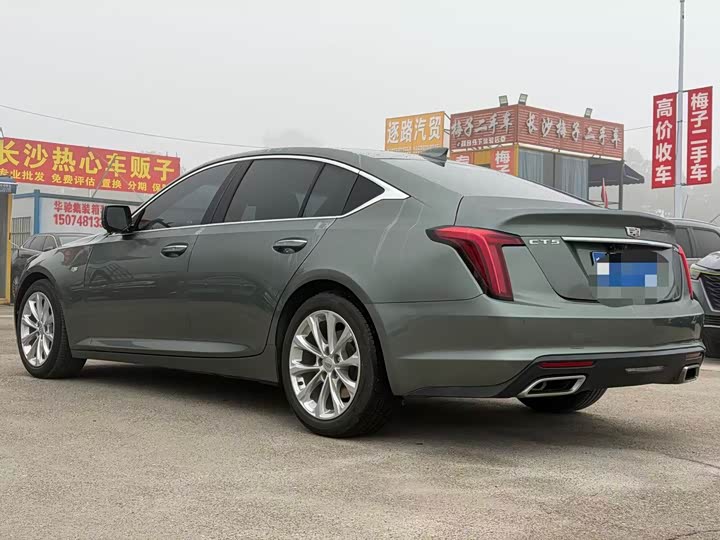 Фото 8 - Cadillac CT5