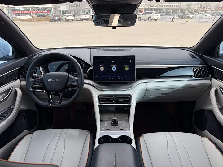 Фото 8 - BYD Song Plus Hybrid/EV