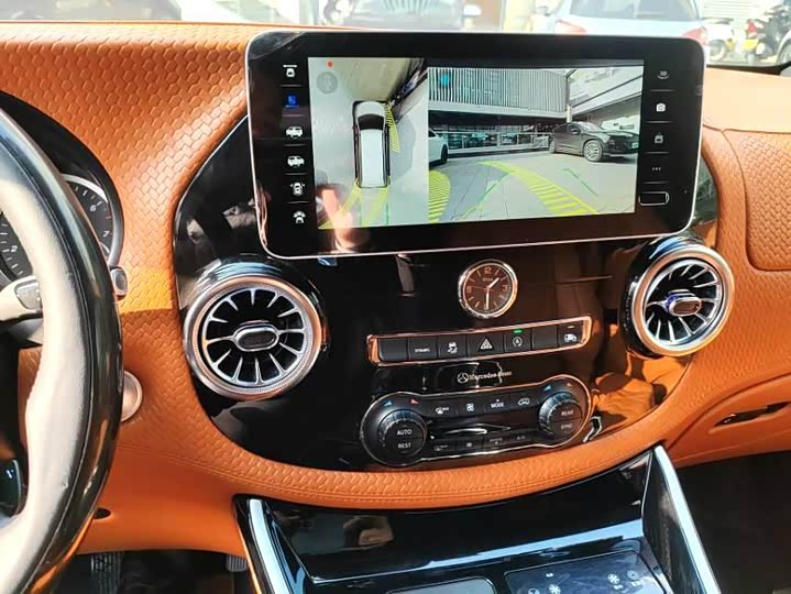 Фото 4 - Mercedes-Benz Vito