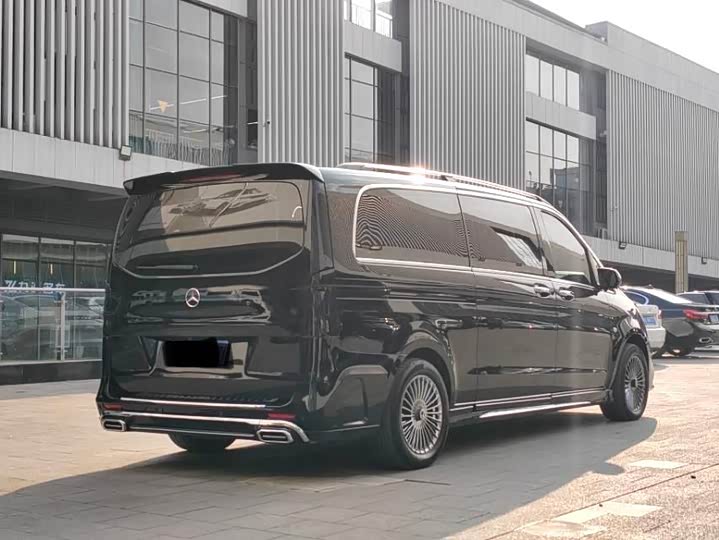 Фото 9 - Mercedes-Benz Vito