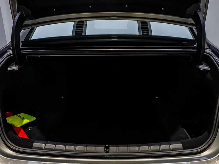 Фото 6 - BMW 7 Series