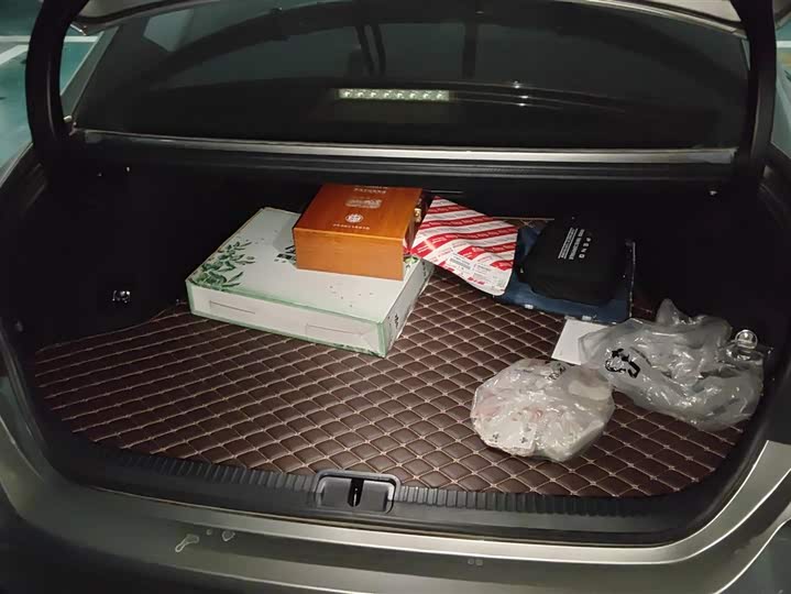 Фото 4 - Lexus ES