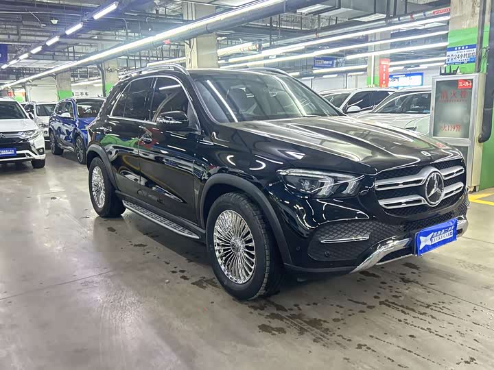 Фото 3 - Mercedes-Benz GLE-Class