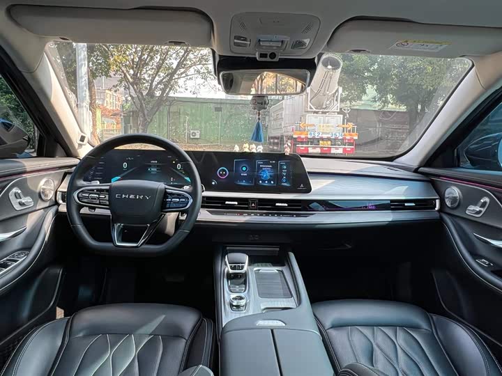 Фото 9 - Chery Arrizo 8