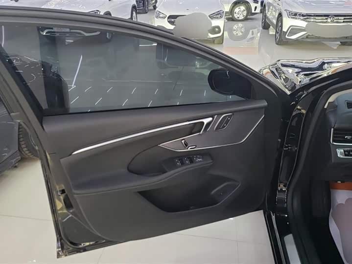 Фото 7 - Buick LaCrosse