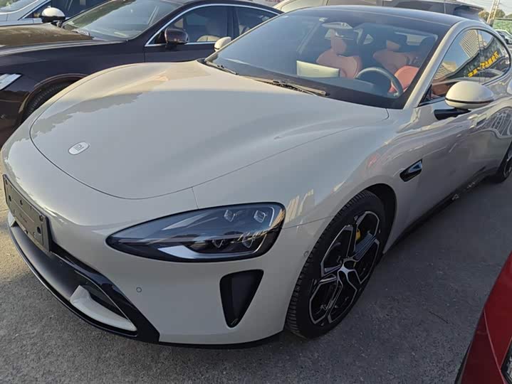 Фото 1 - Xiaomi SU7