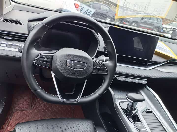 Фото 5 - Geely Preface