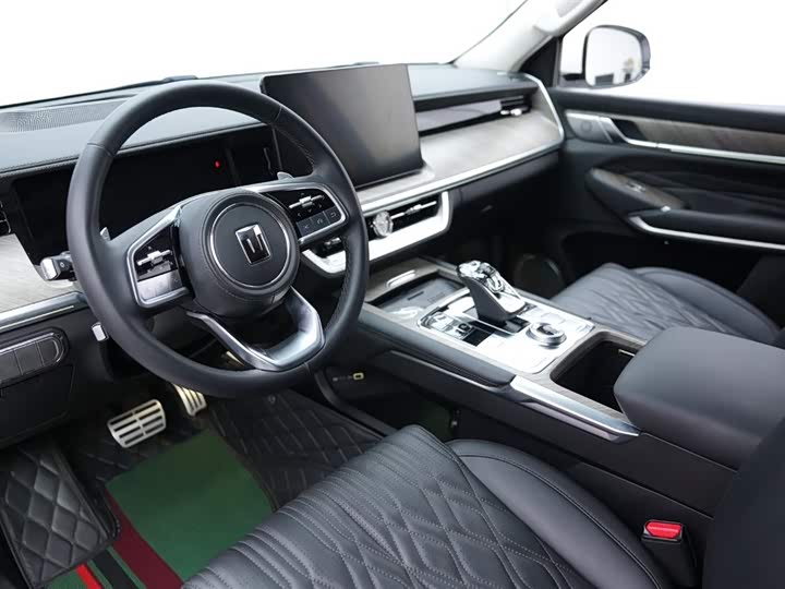 Фото 8 - Tank 500 Hybrid