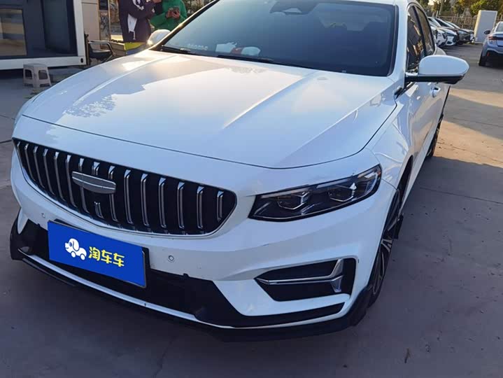 Фото 1 - Geely Preface