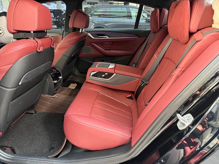 Фото 4 - BMW 5 Series