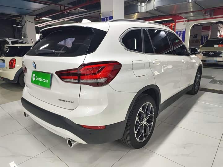 Фото 7 - BMW X1