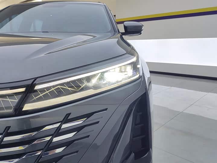 Фото 5 - Changan CS75 Plus