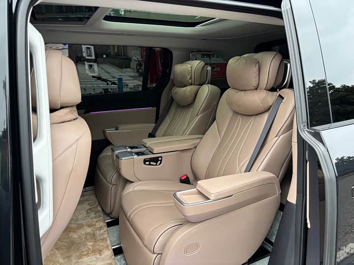 Фото 9 - XPeng X9