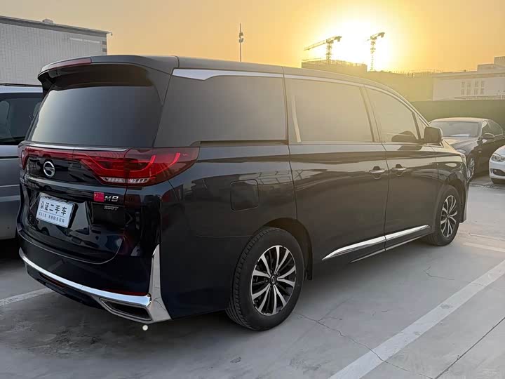 Фото 7 - GAC Trumpchi M8