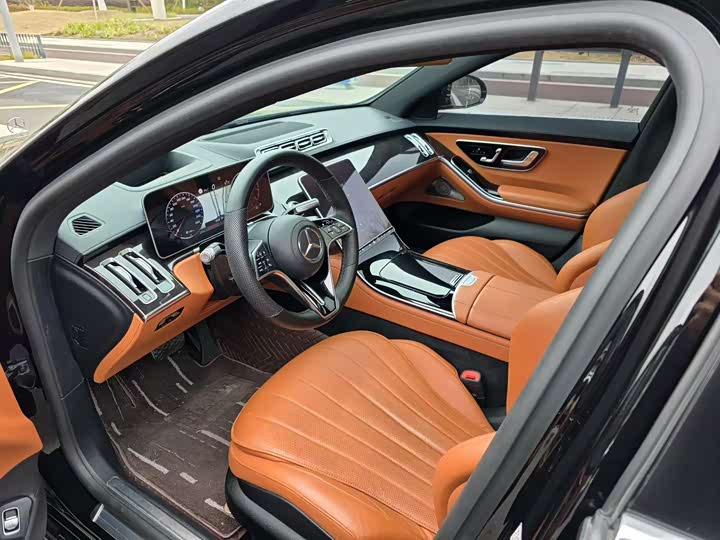 Фото 3 - Mercedes-Benz S-Class