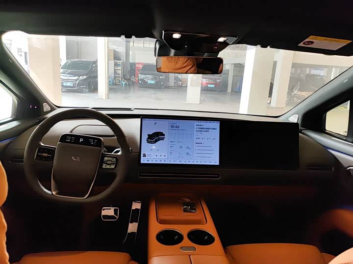 Фото 3 - LiXiang i8