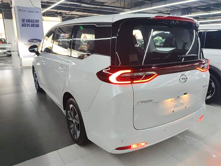 Фото 5 - GAC Trumpchi M6