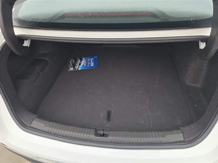 Фото 4 - Roewe D7