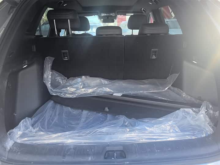 Фото 4 - BYD Song L DM-i Hybrid