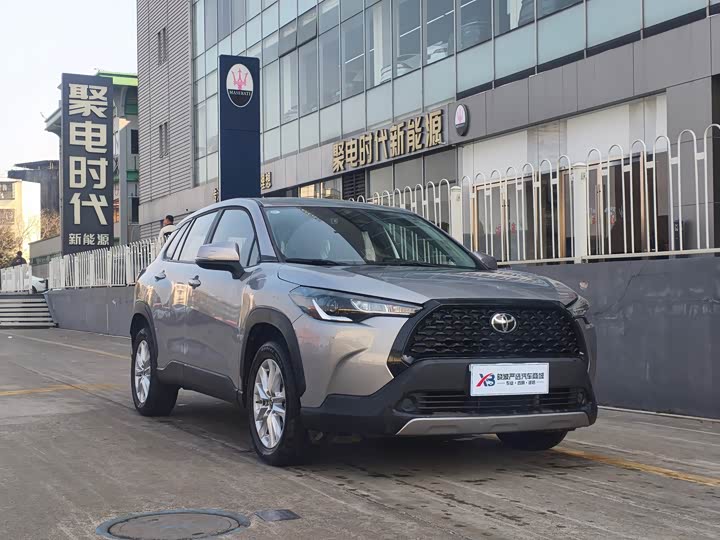 Фото 3 - Toyota Corolla Cross